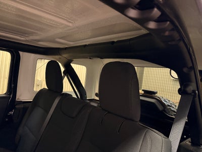 2022 Jeep Wrangler Unlimited Willys