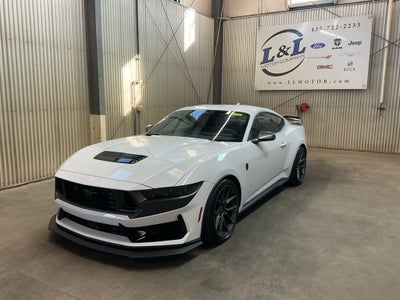 2025 Ford Mustang Dark Horse