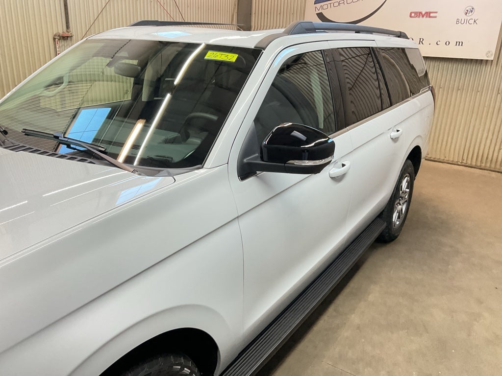 2026 Ford Expedition MAX Active