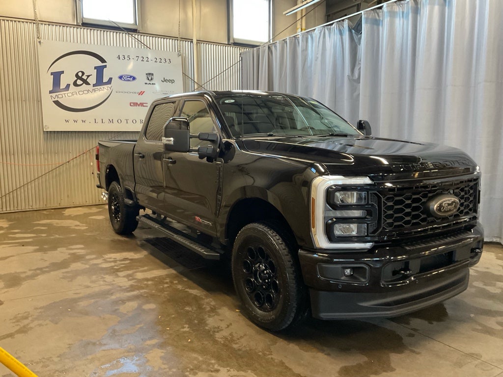 2026 Ford F-350 LARIAT