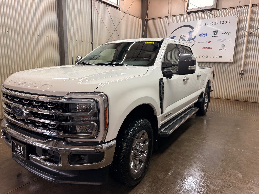 2023 Ford F-350 LARIAT