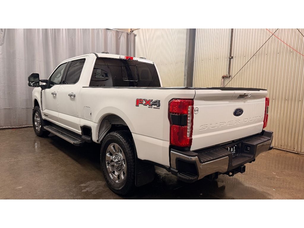 2023 Ford F-350 LARIAT