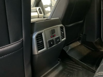 2022 Ford F-350 LARIAT