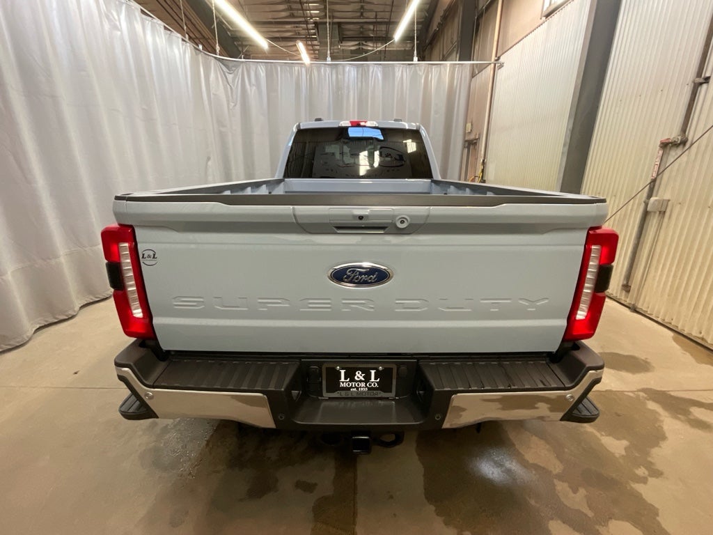 2026 Ford F-350 LARIAT