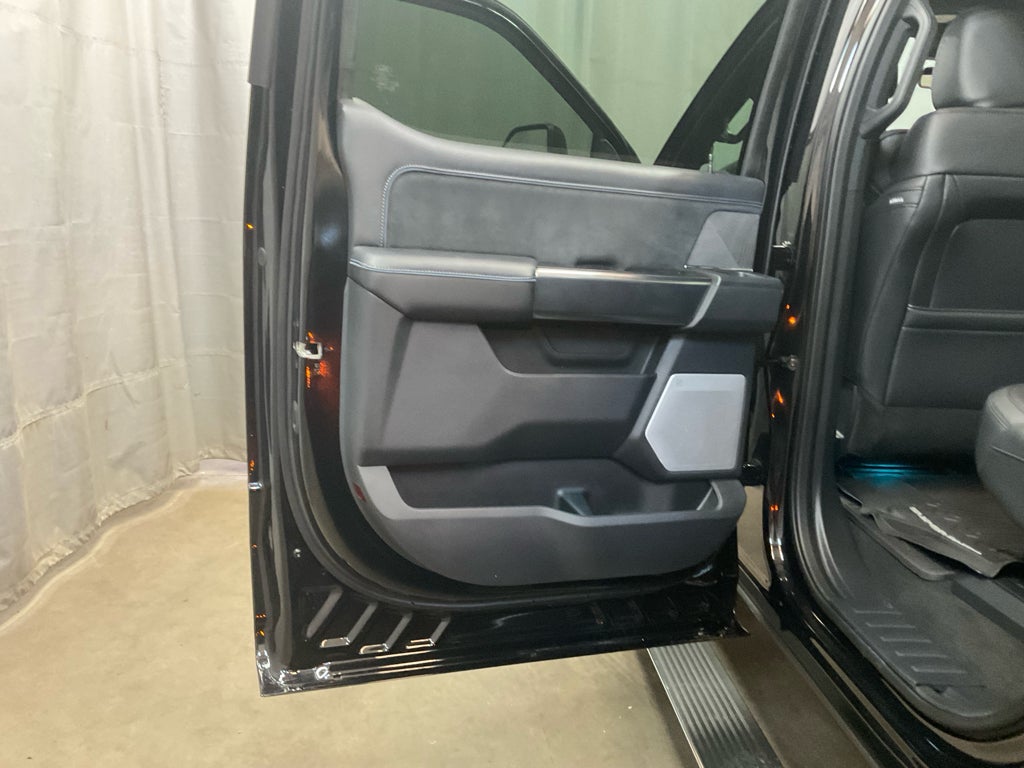 2025 Ford F-350 Platinum