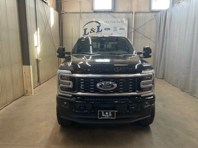 2025 Ford F-350 Platinum