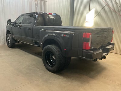 2025 Ford F-350 Platinum