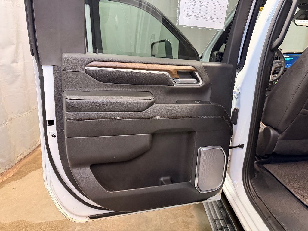 2024 Chevrolet Silverado High Country