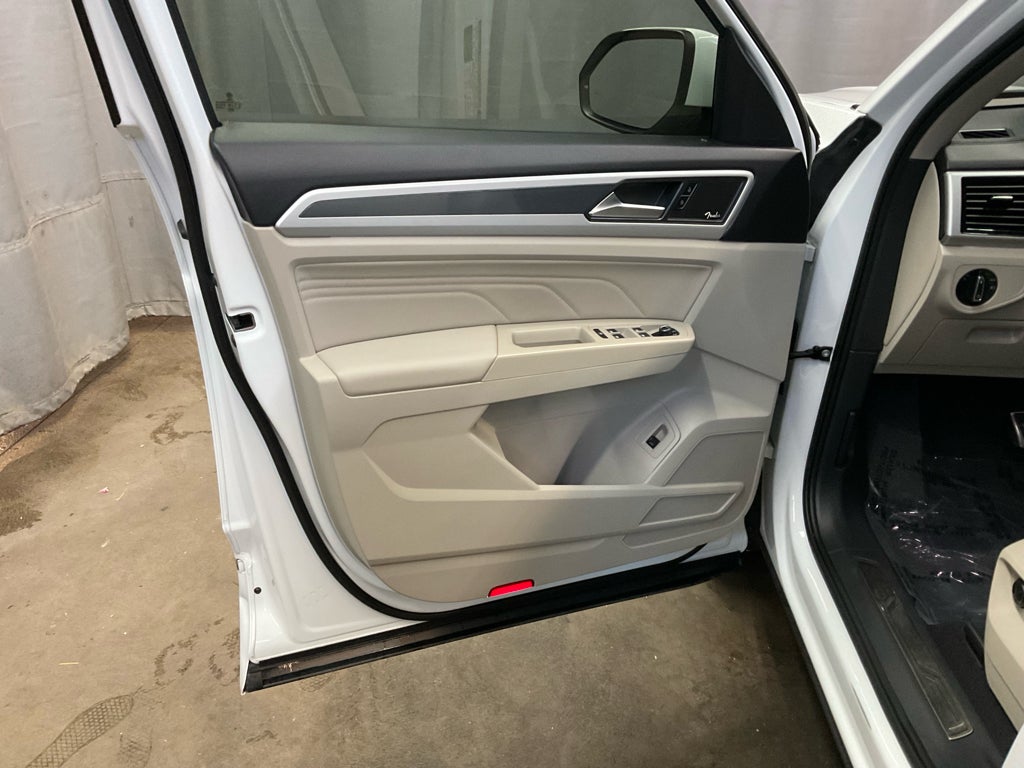 2021 Volkswagen Atlas 3.6L V6 SEL Premium R-Line