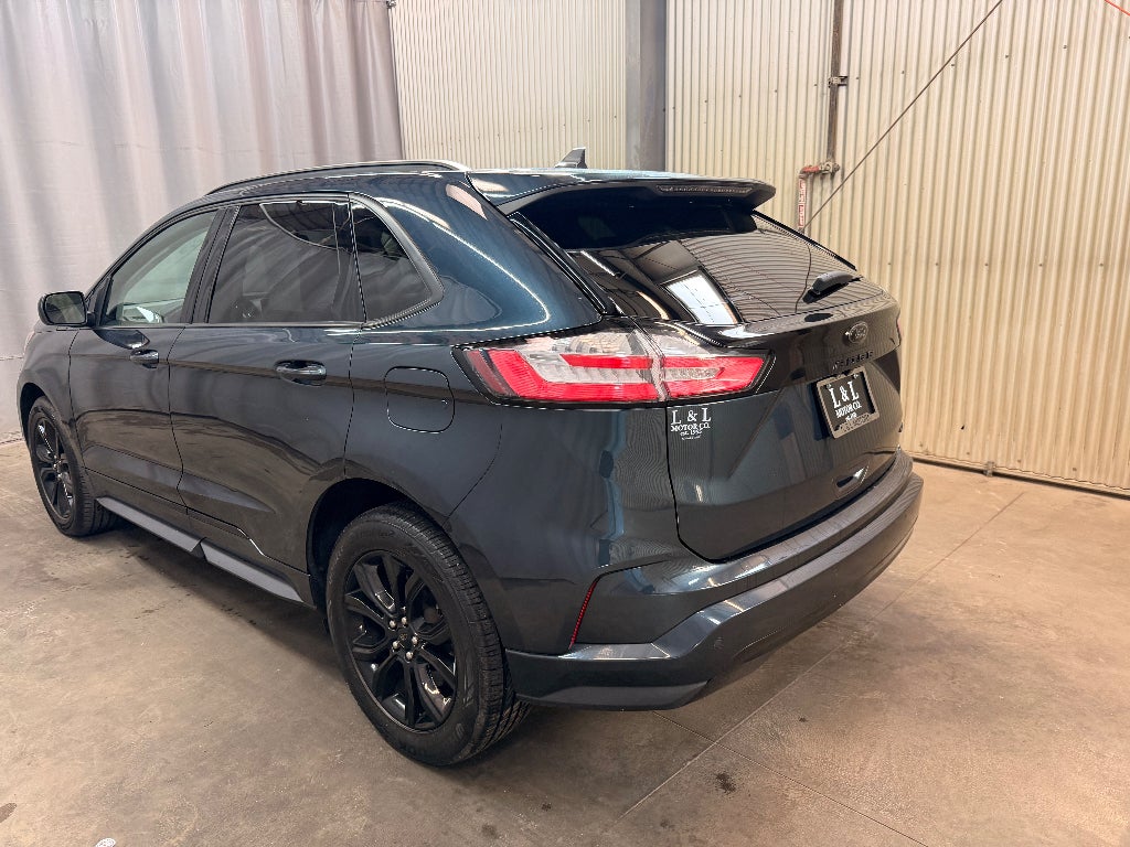 2023 Ford Edge SE
