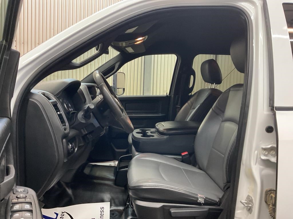 2022 RAM 5500 Chassis Tradesman