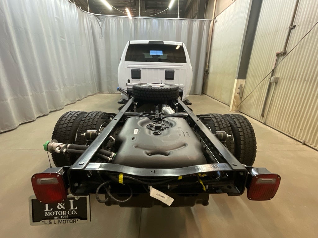 2026 RAM 5500 Chassis Tradesman