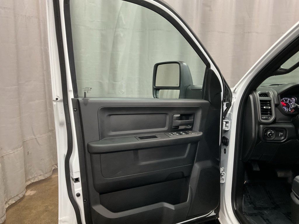 2026 RAM 3500 Chassis Tradesman