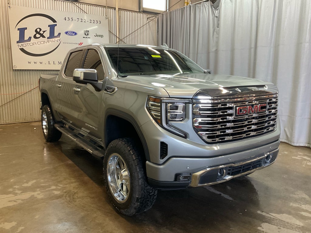 2023 GMC Sierra Denali