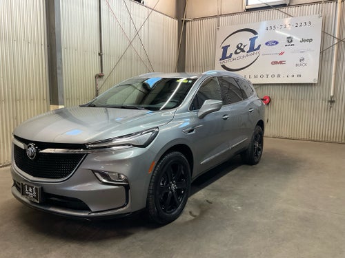 2023 Buick Enclave Essence