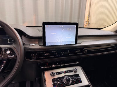 2023 Lincoln Aviator Standard