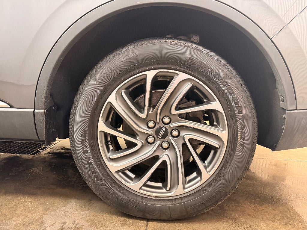 2023 Lincoln Aviator Standard