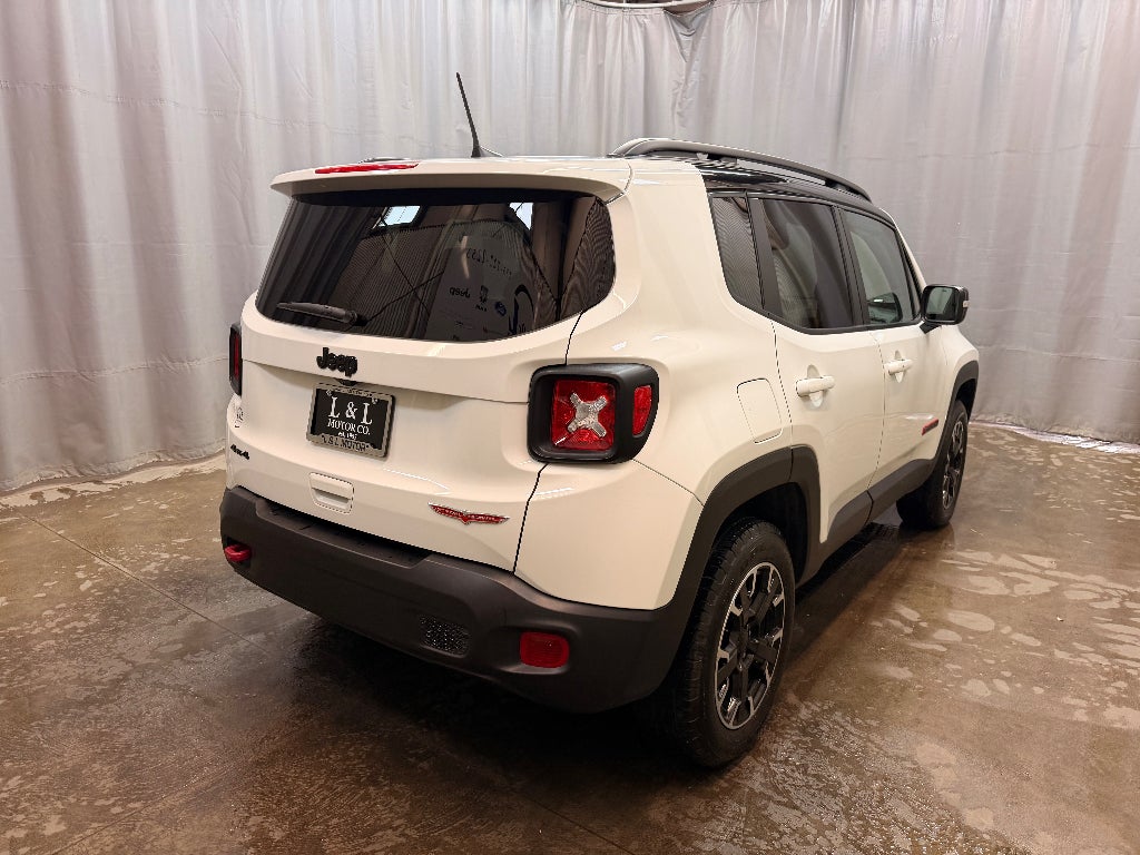 2023 Jeep Renegade Trailhawk